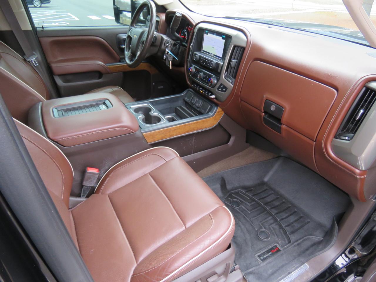 Chevrolet Silverado 2500HD High Country Crew Cab Short Box 4WD 2016