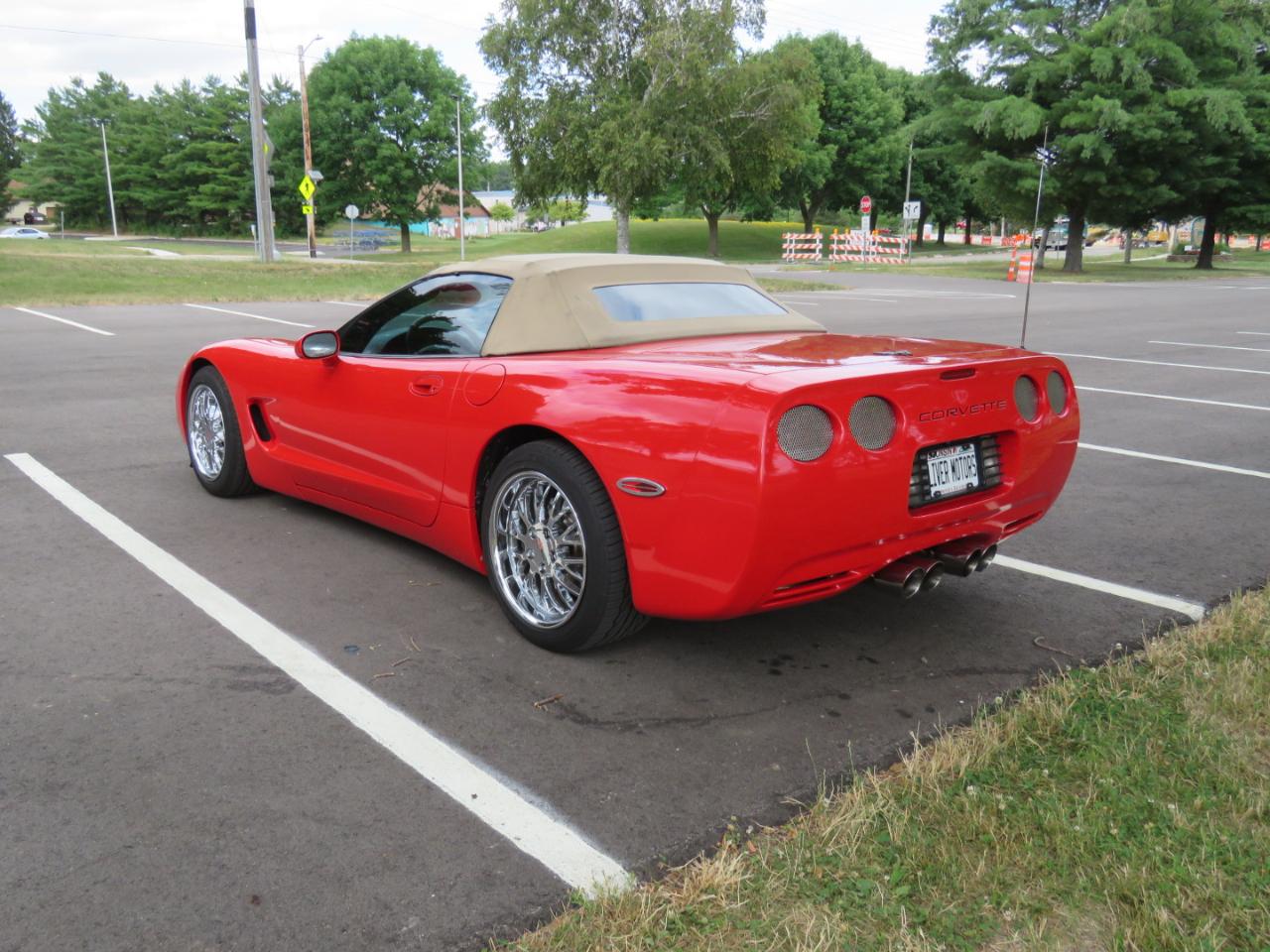 Chevrolet Corvette Convertible 2000