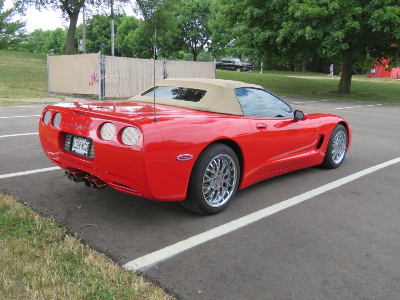 Chevrolet Corvette Convertible 2000