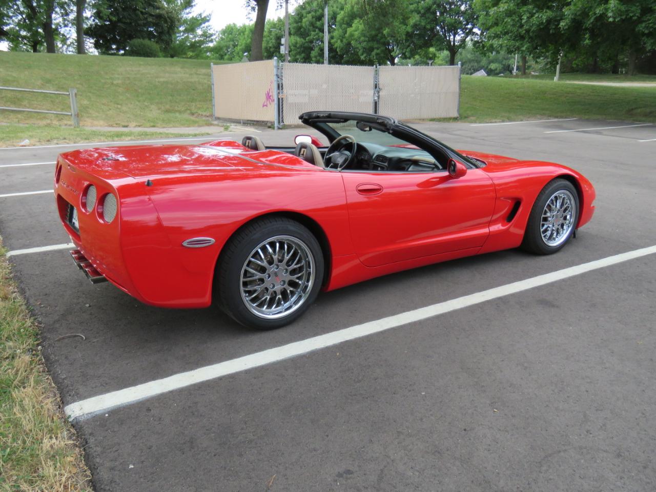 Chevrolet Corvette Convertible 2000