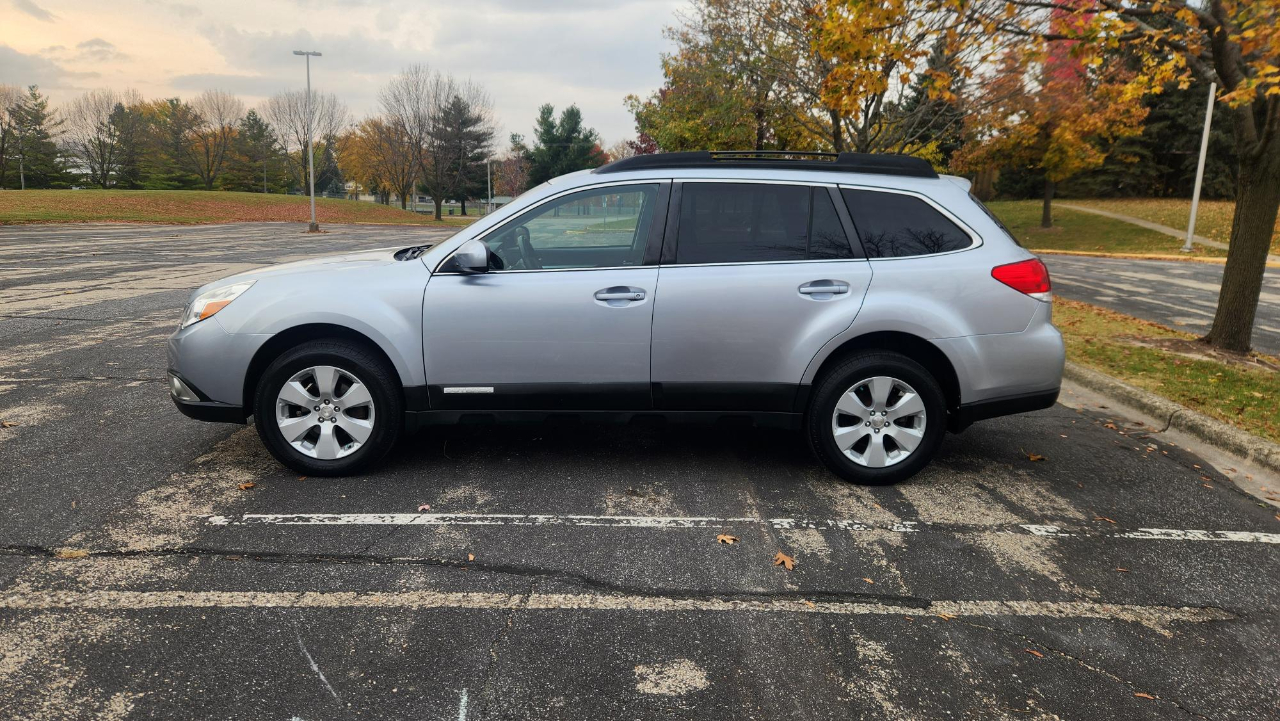 Subaru Outback 2.5i Premium 2012