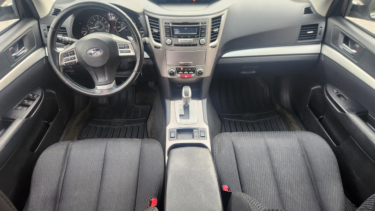 Subaru Outback 2.5i Premium 2012