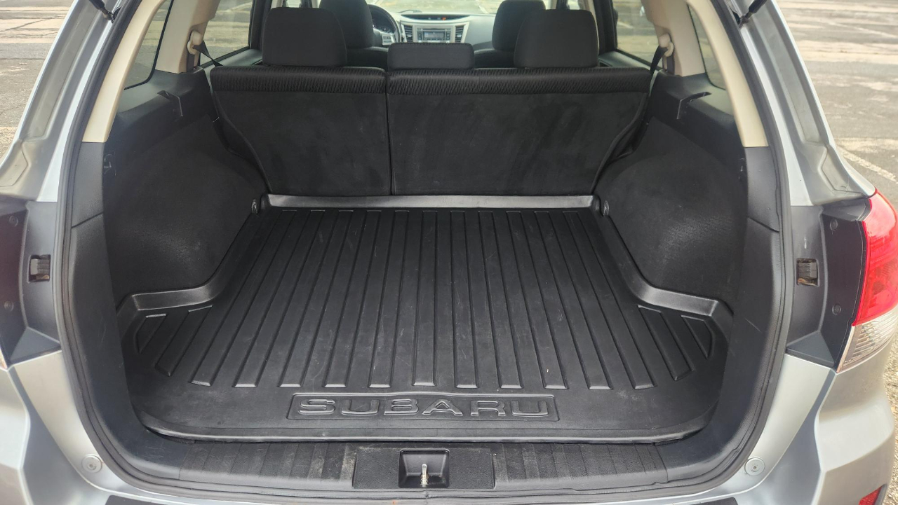 Subaru Outback 2.5i Premium 2012