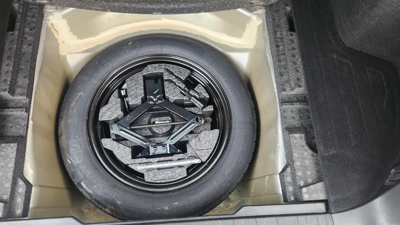 Subaru Outback 2.5i Premium 2012