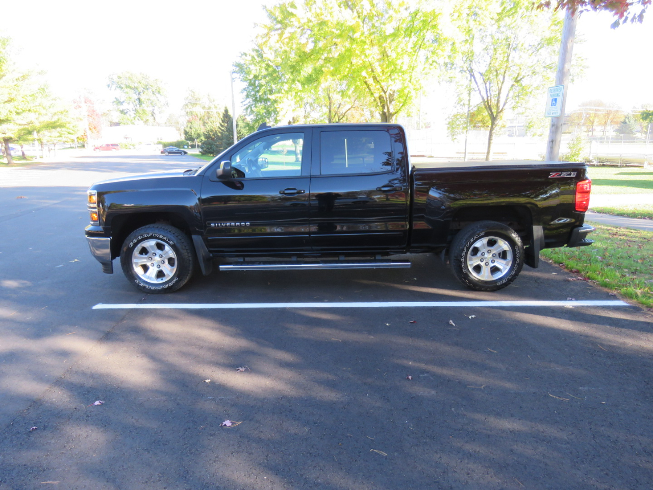 Chevrolet Silverado 1500 LT Crew Cab 4WD 2015 Chevrolet Silverado 1500 LT Crew Cab 4WD 2015