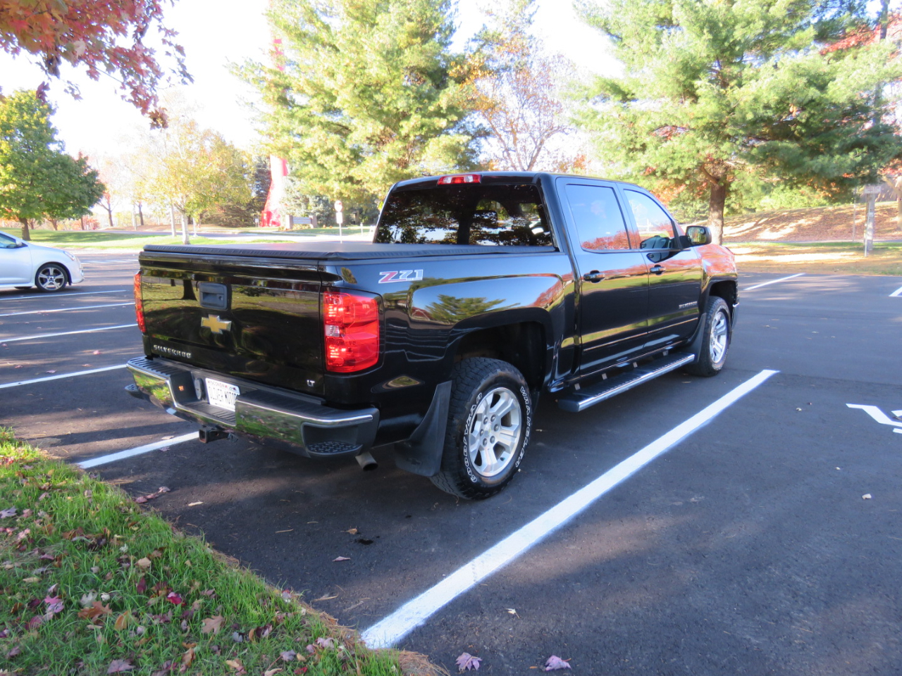 Chevrolet Silverado 1500 LT Crew Cab 4WD 2015 Chevrolet Silverado 1500 LT Crew Cab 4WD 2015