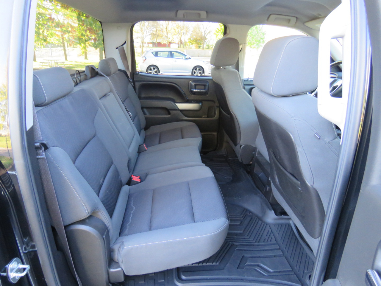 Chevrolet Silverado 1500 LT Crew Cab 4WD 2015 Chevrolet Silverado 1500 LT Crew Cab 4WD 2015