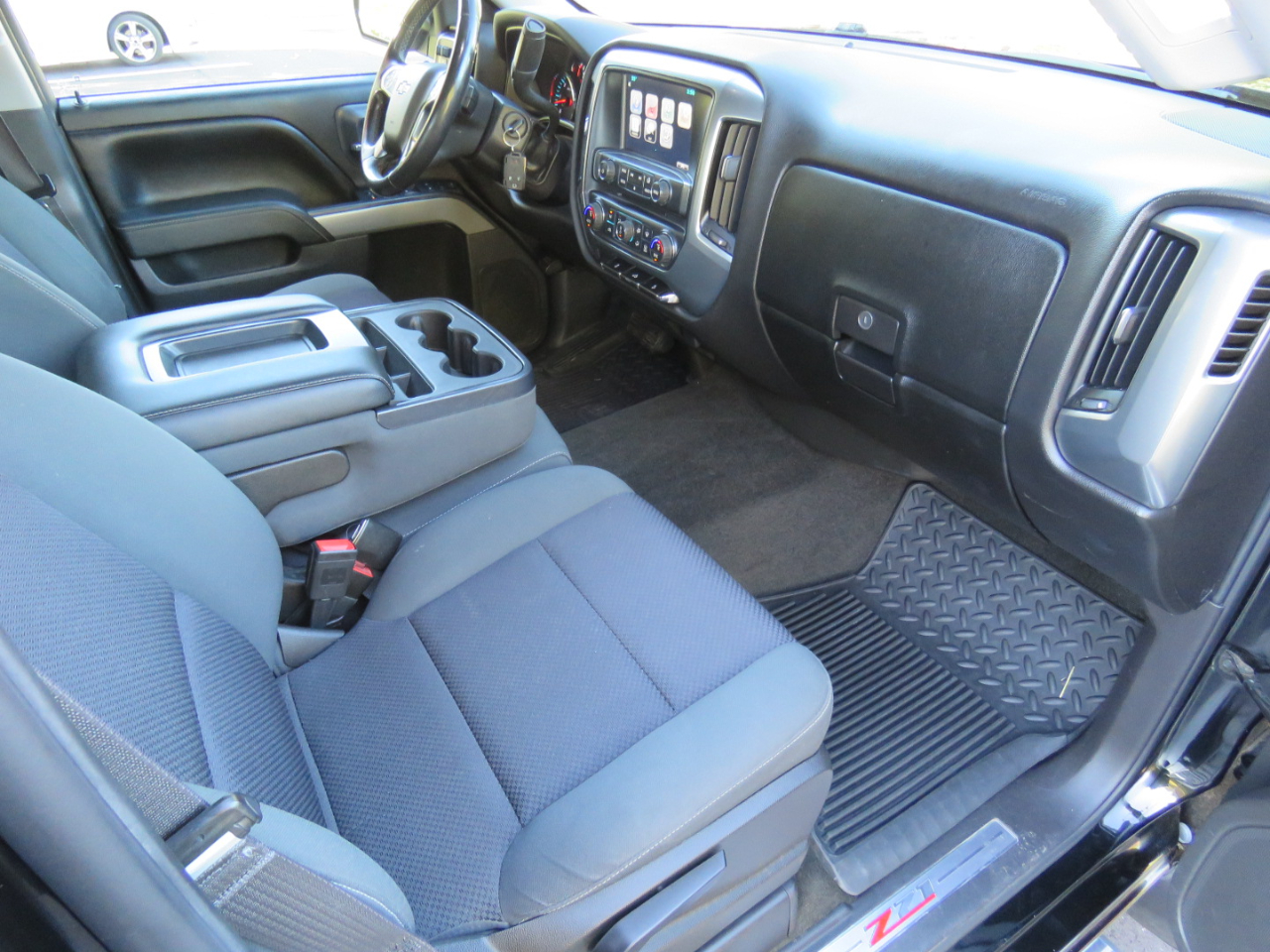 Chevrolet Silverado 1500 LT Crew Cab 4WD 2015 Chevrolet Silverado 1500 LT Crew Cab 4WD 2015