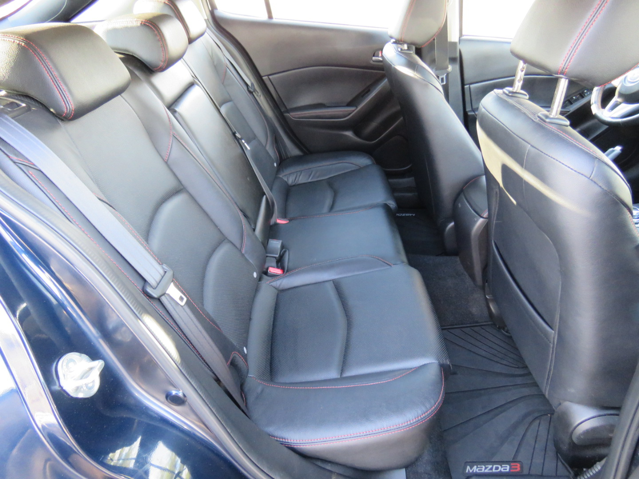 Mazda MAZDA3  2016