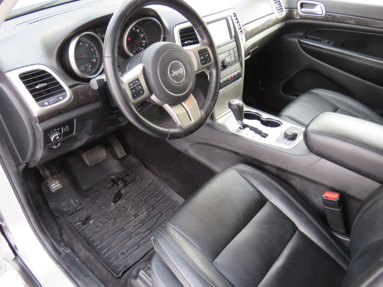 Jeep Grand Cherokee Laredo 4WD 2011