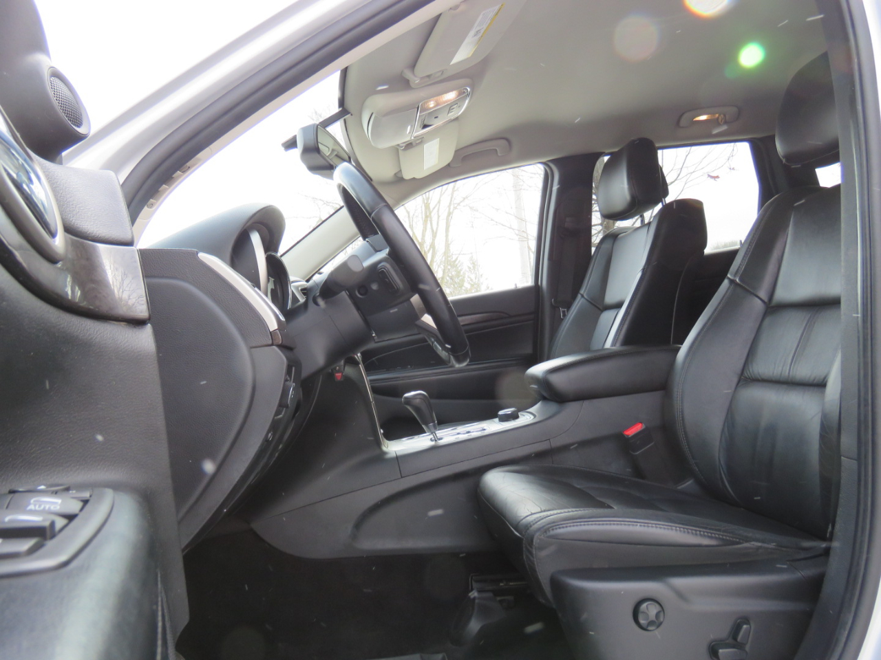 Jeep Grand Cherokee Laredo 4WD 2011