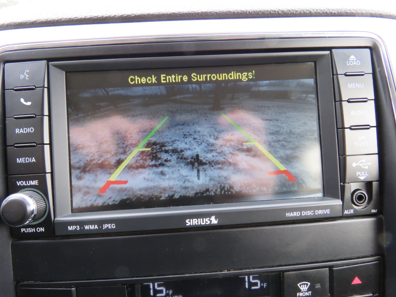 Jeep Grand Cherokee Laredo 4WD 2011