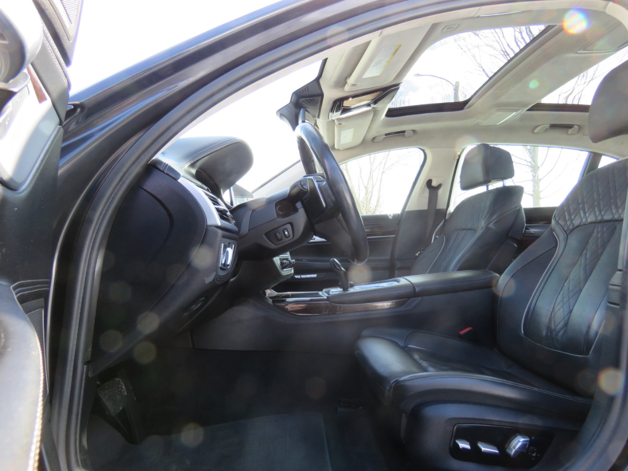 BMW 7-Series 750i xDrive 2018