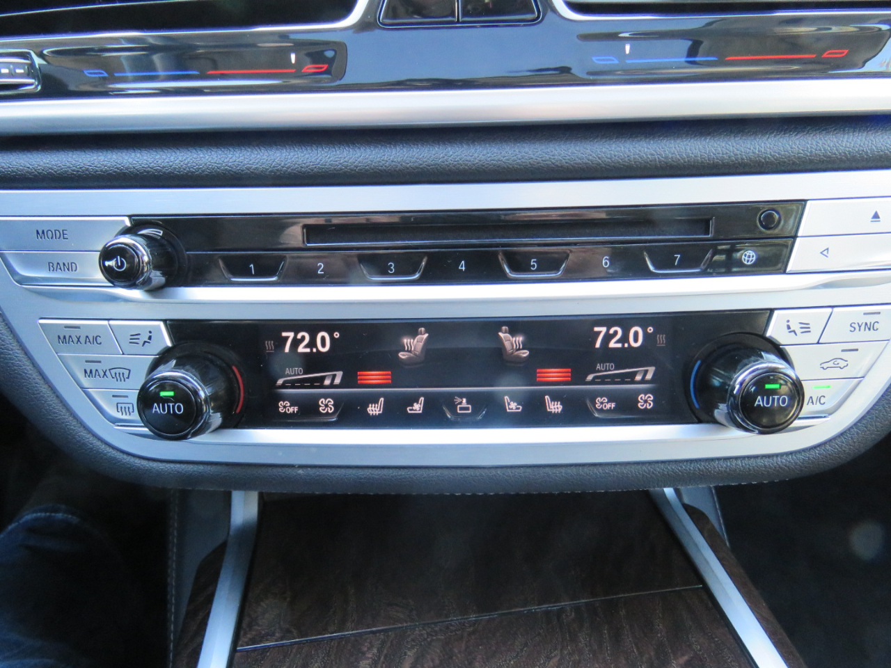 BMW 7-Series 750i xDrive 2018