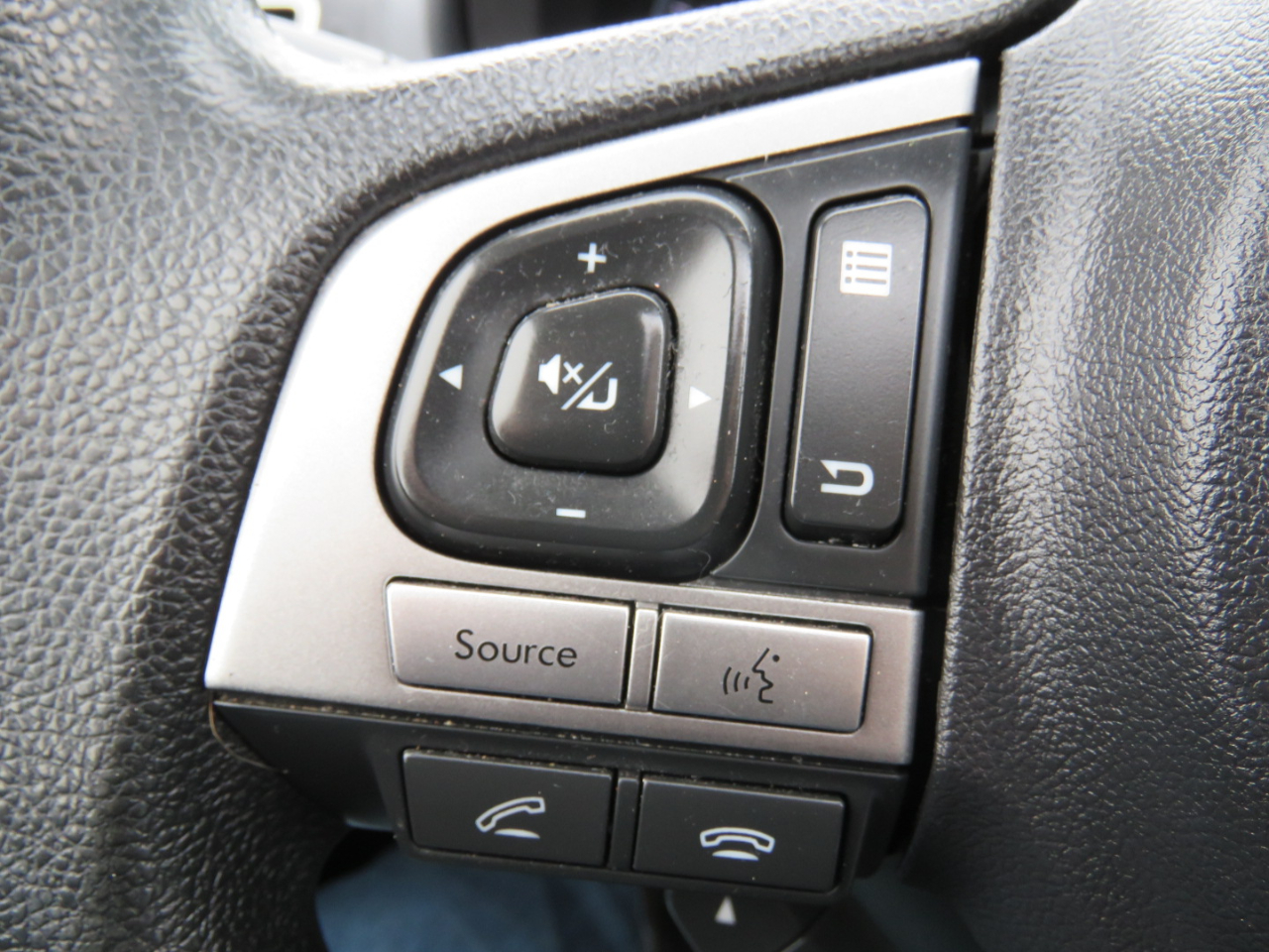 Subaru Forester 2.5i Premium PZEV CVT 2017