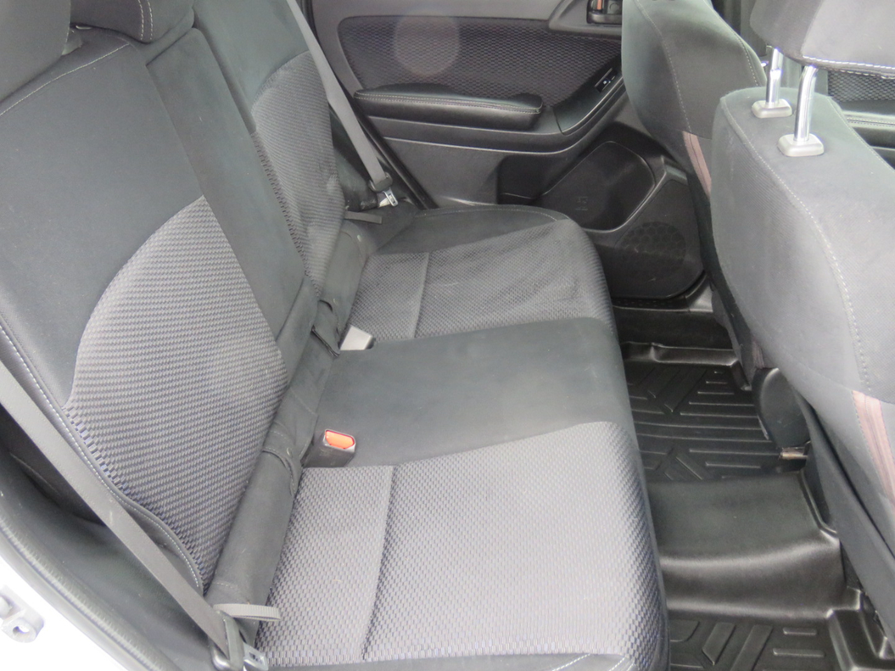 Subaru Forester 2.5i Premium PZEV CVT 2017