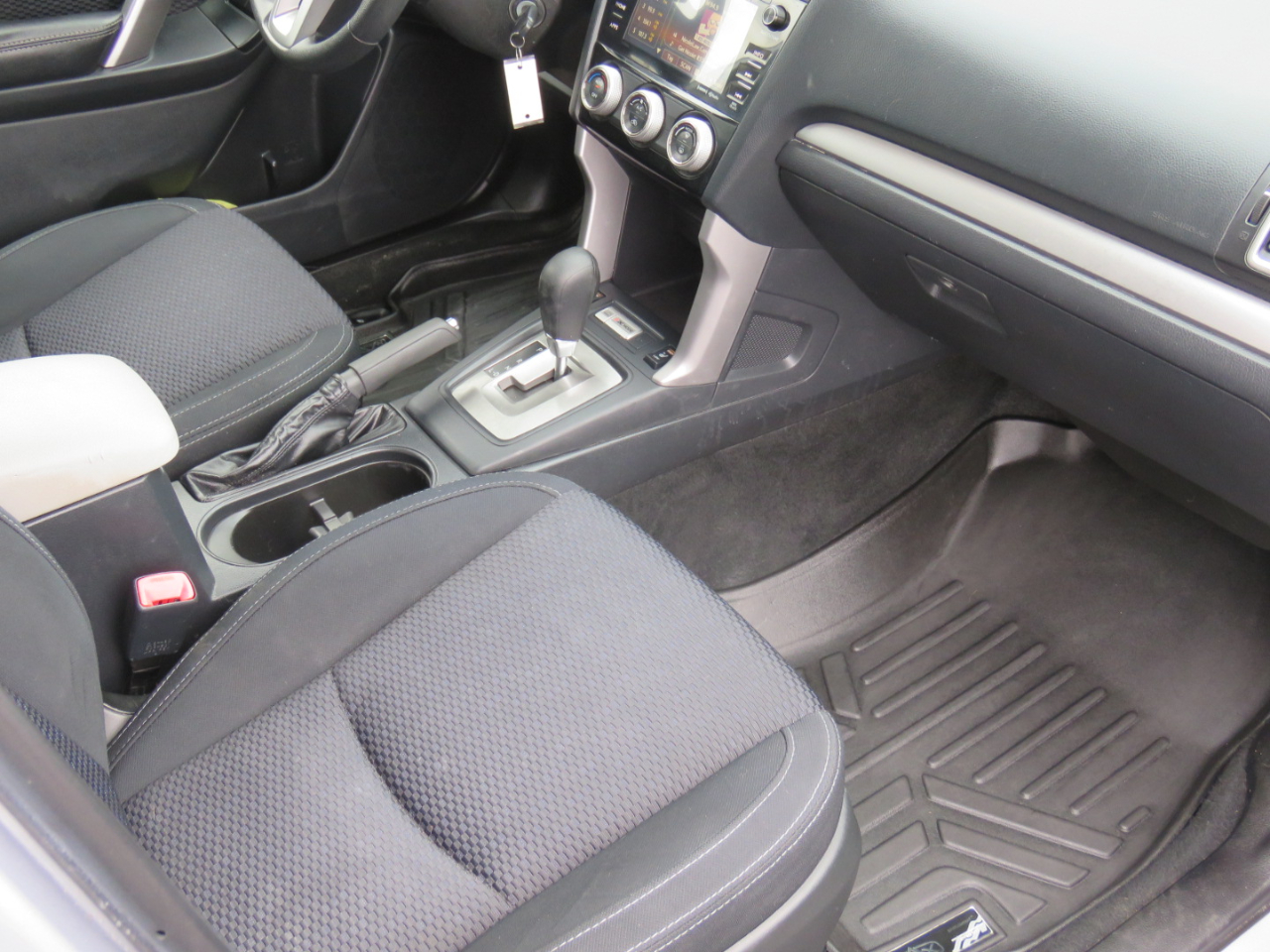 Subaru Forester 2.5i Premium PZEV CVT 2017