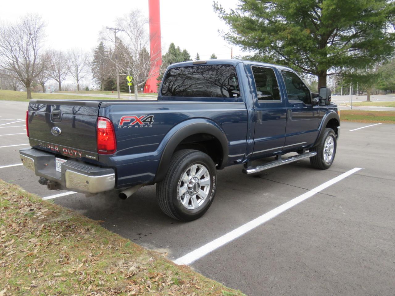 Ford F-250 SD XLT Crew Cab Short Bed 4WD 2015