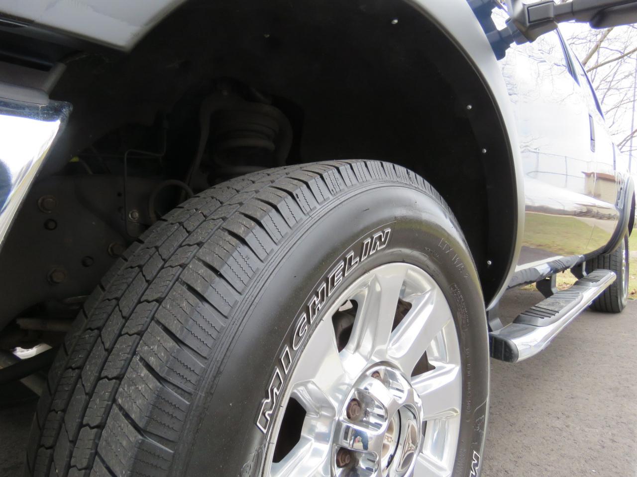 Ford F-250 SD XLT Crew Cab Short Bed 4WD 2015