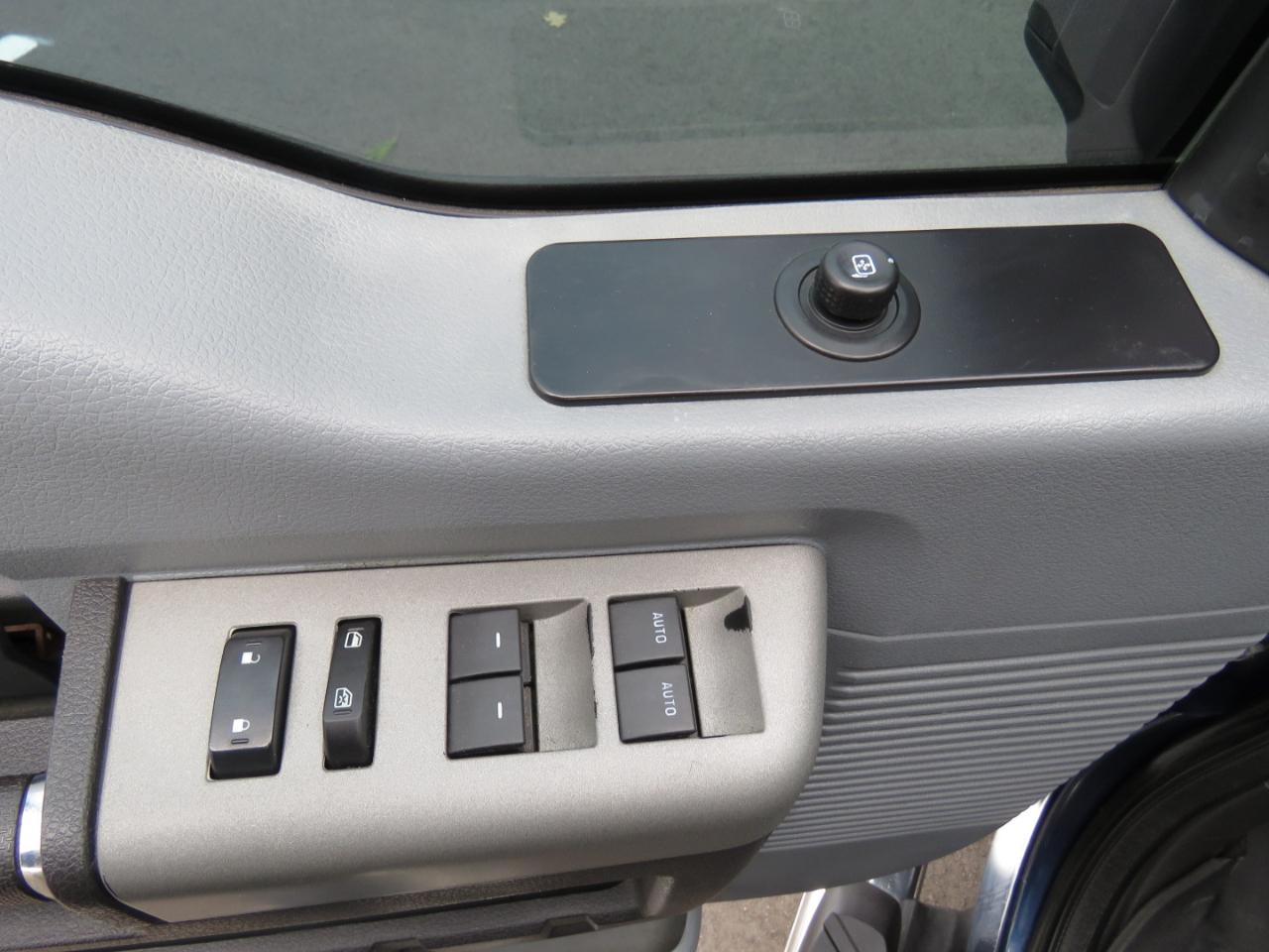 Ford F-250 SD XLT Crew Cab Short Bed 4WD 2015