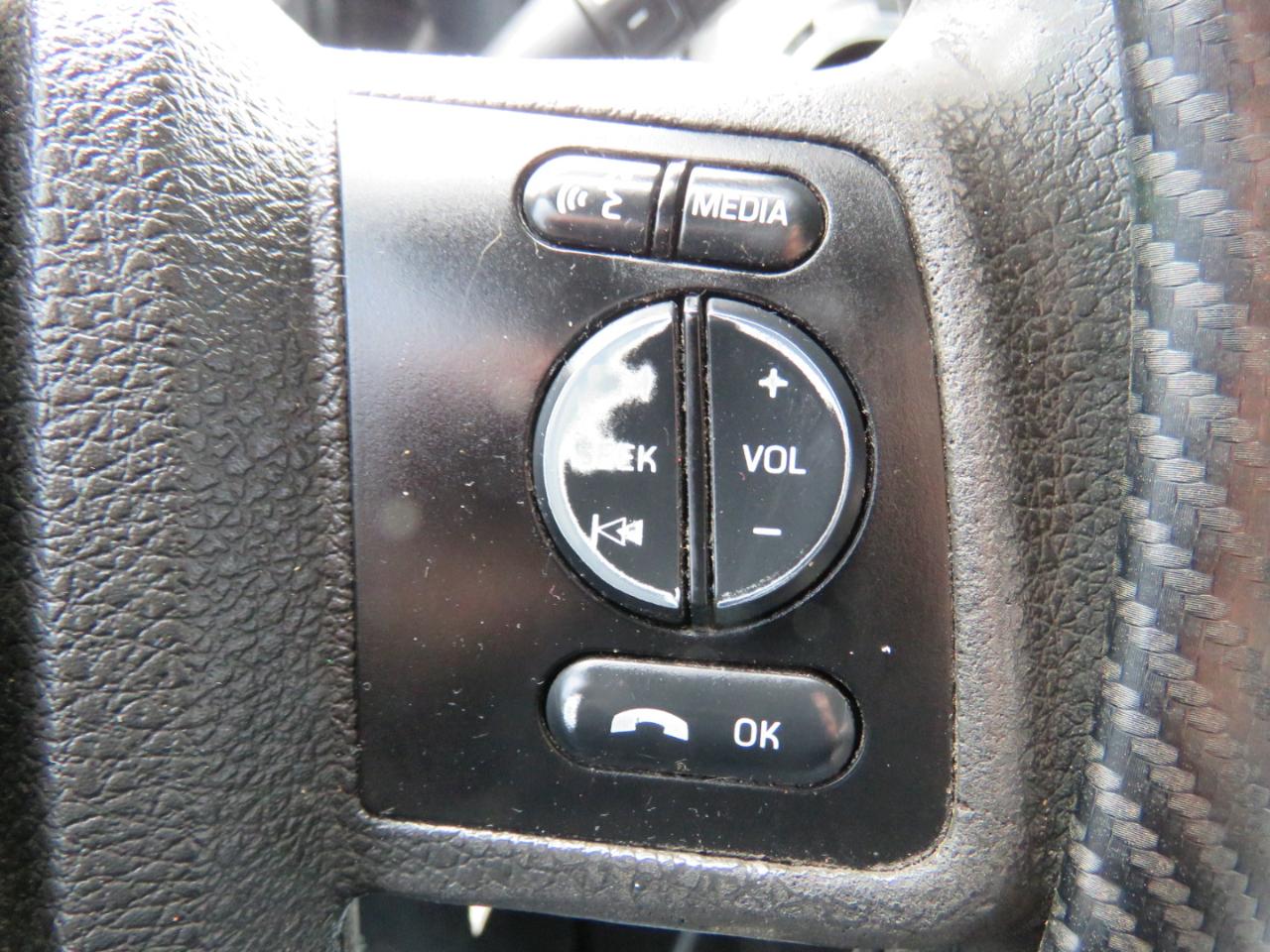 Ford F-250 SD XLT Crew Cab Short Bed 4WD 2015