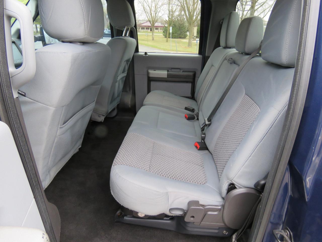 Ford F-250 SD XLT Crew Cab Short Bed 4WD 2015