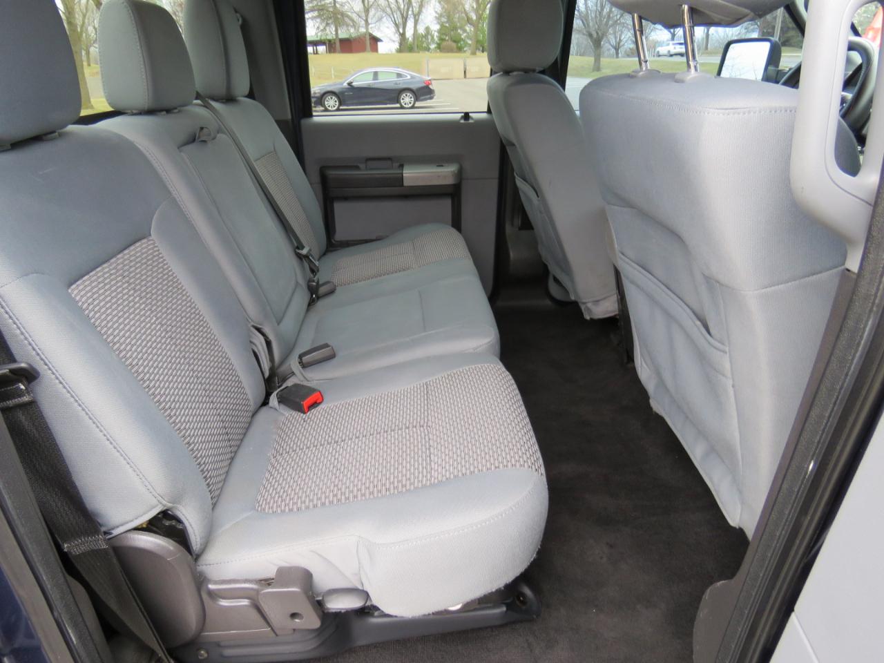 Ford F-250 SD XLT Crew Cab Short Bed 4WD 2015