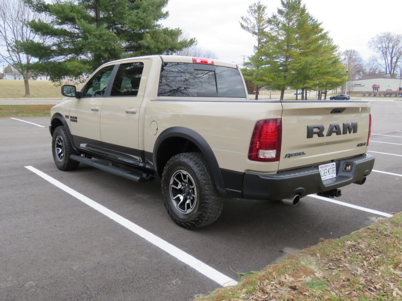 RAM 1500 Rebel Crew Cab SWB 4WD 2017
