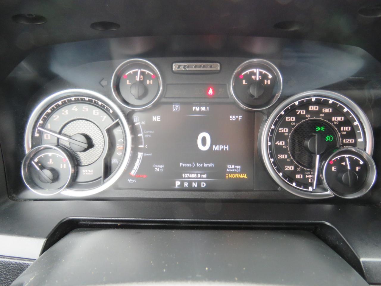 RAM 1500 Rebel Crew Cab SWB 4WD 2017