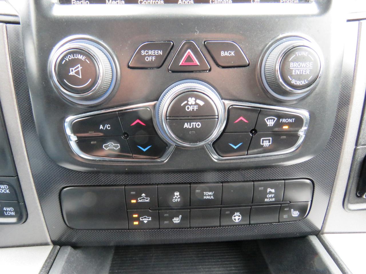 RAM 1500 Rebel Crew Cab SWB 4WD 2017