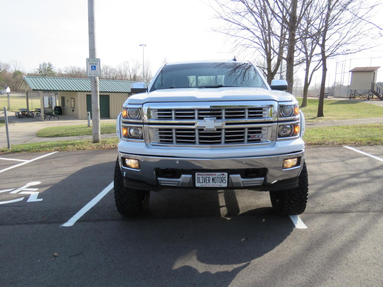 Chevrolet Silverado 1500 LTZ Z71 Crew Cab 4WD SWB 2015