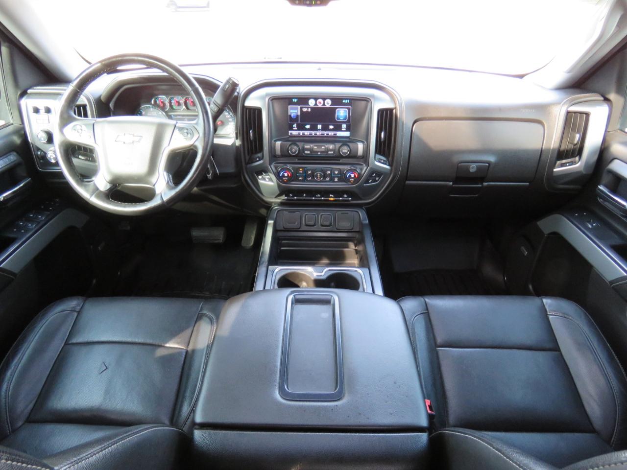 Chevrolet Silverado 1500 LTZ Z71 Crew Cab 4WD SWB 2015