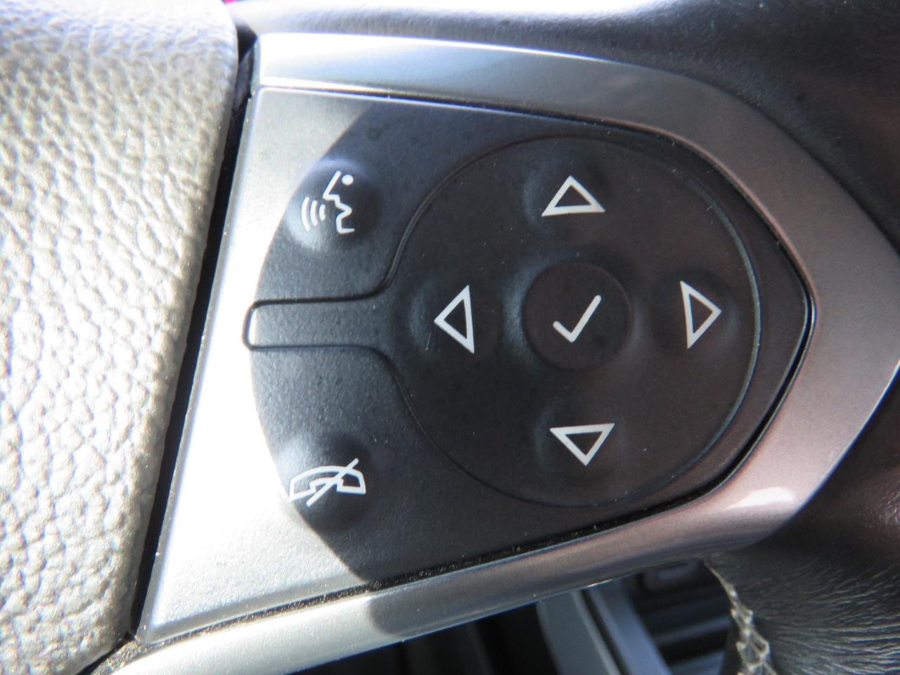 Chevrolet Silverado 1500 LTZ Z71 Crew Cab 4WD SWB 2015