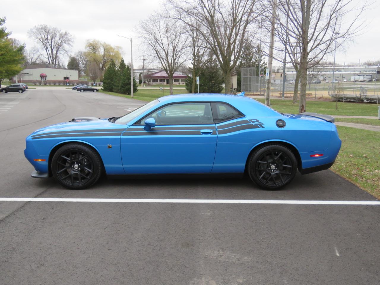 Dodge Challenger  2015