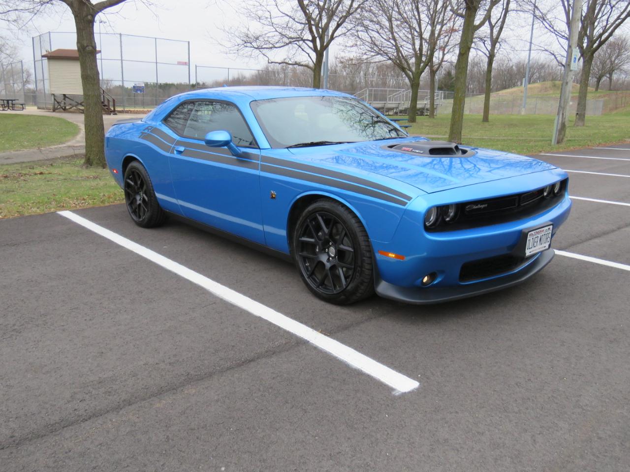 Dodge Challenger  2015