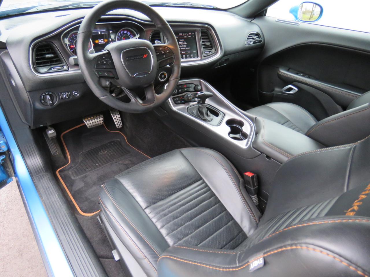 Dodge Challenger  2015