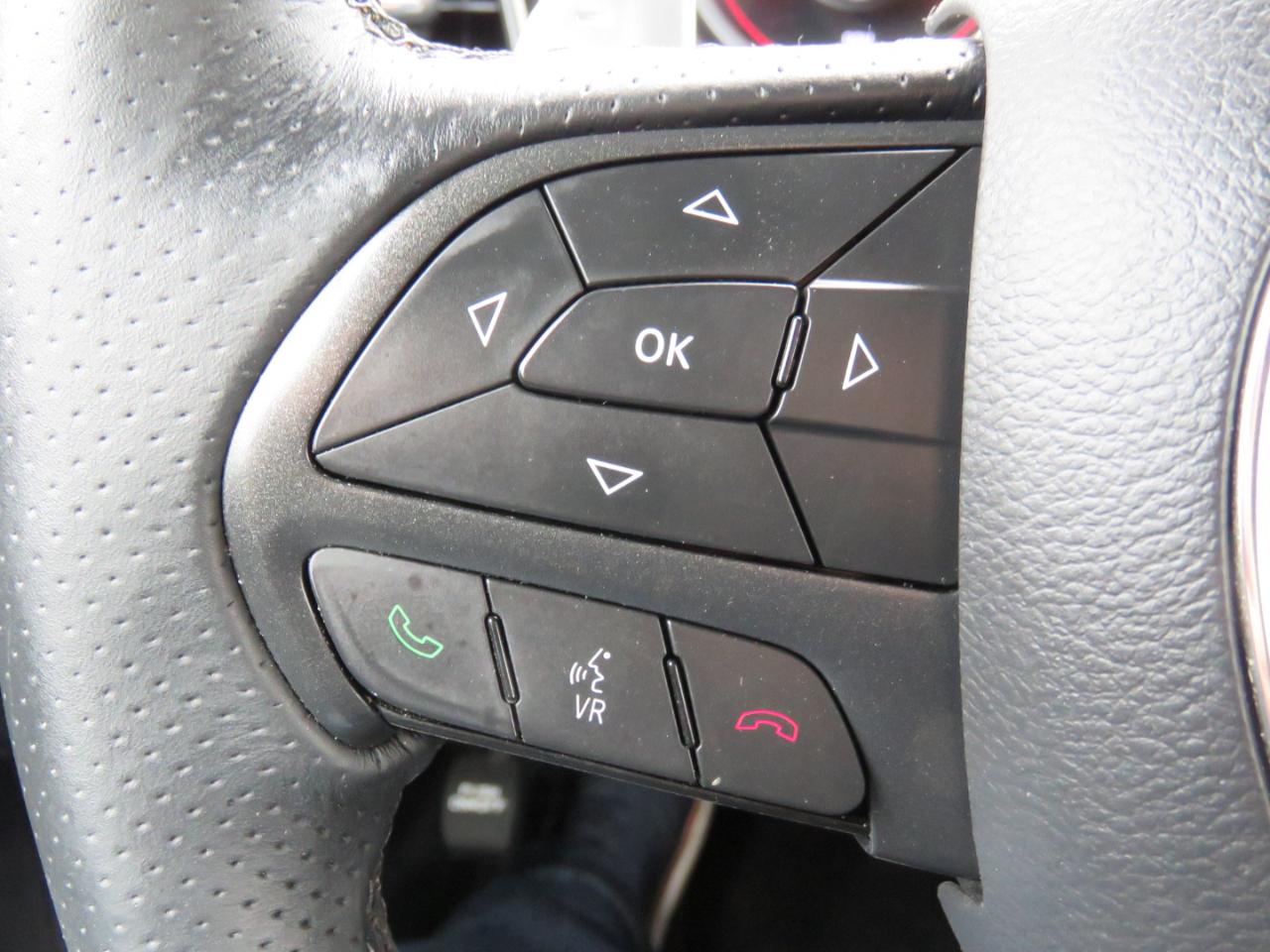 Dodge Challenger  2015