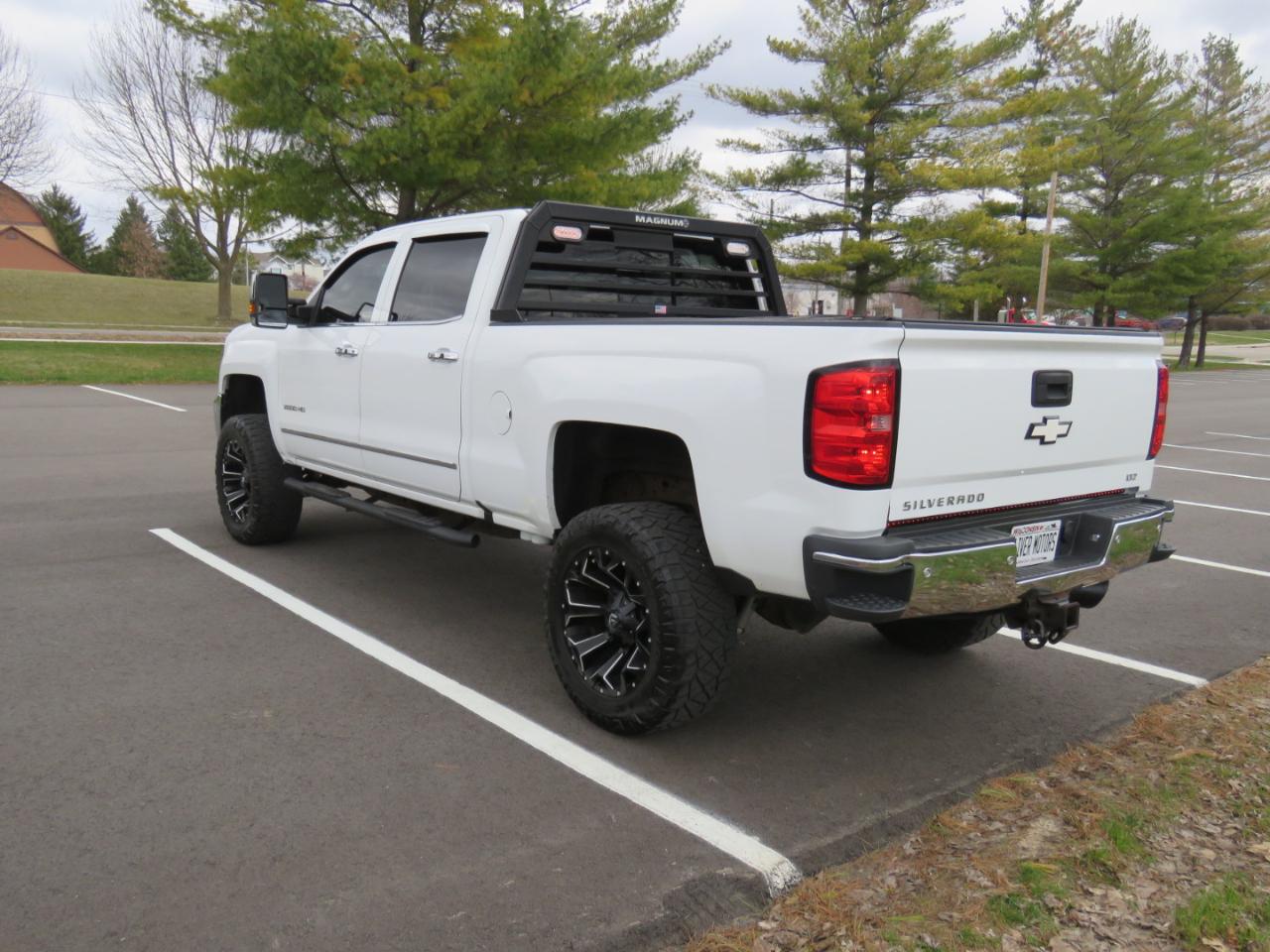 Chevrolet Silverado 2500HD LTZ Crew Cab 4WD 2016