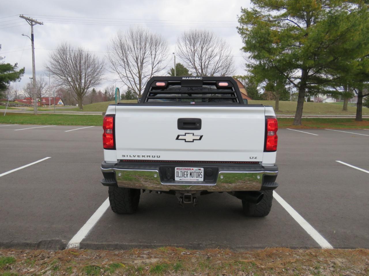 Chevrolet Silverado 2500HD LTZ Crew Cab 4WD 2016
