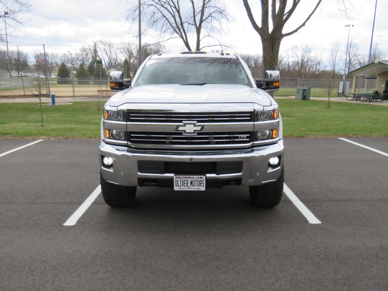 Chevrolet Silverado 2500HD LTZ Crew Cab 4WD 2016