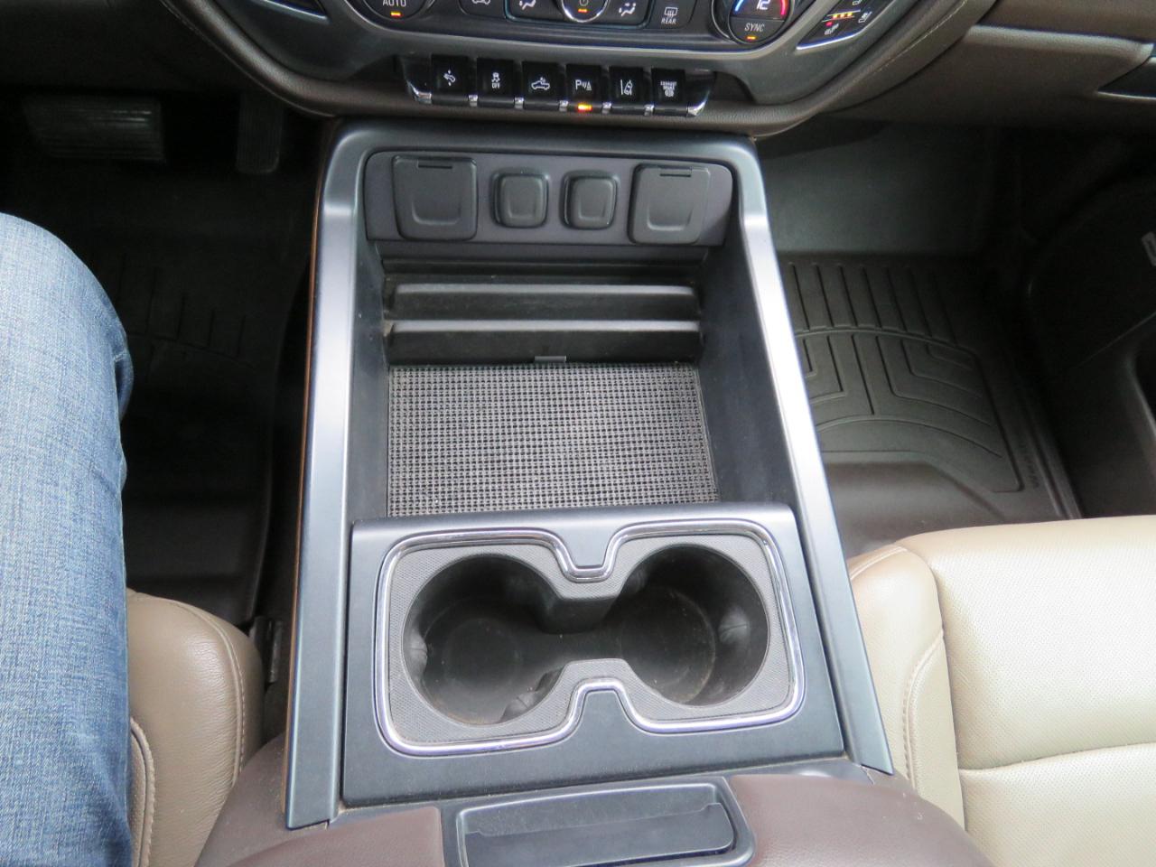 Chevrolet Silverado 2500HD LTZ Crew Cab 4WD 2016