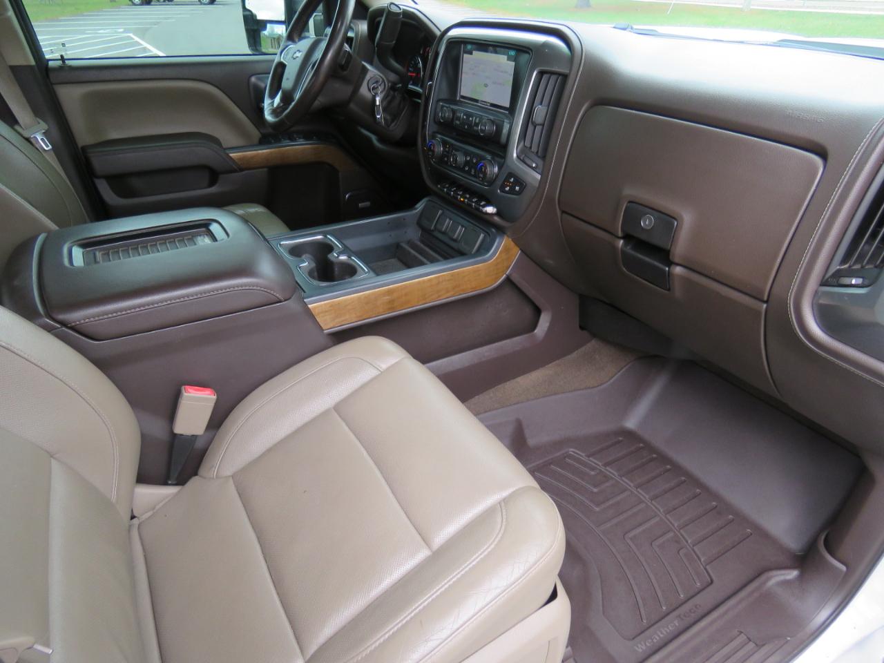 Chevrolet Silverado 2500HD LTZ Crew Cab 4WD 2016