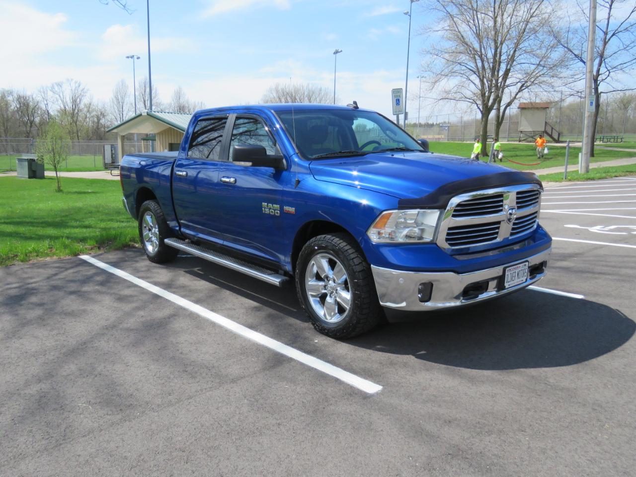 RAM 1500 Big Horn Crew Cab SWB 4WD 2017