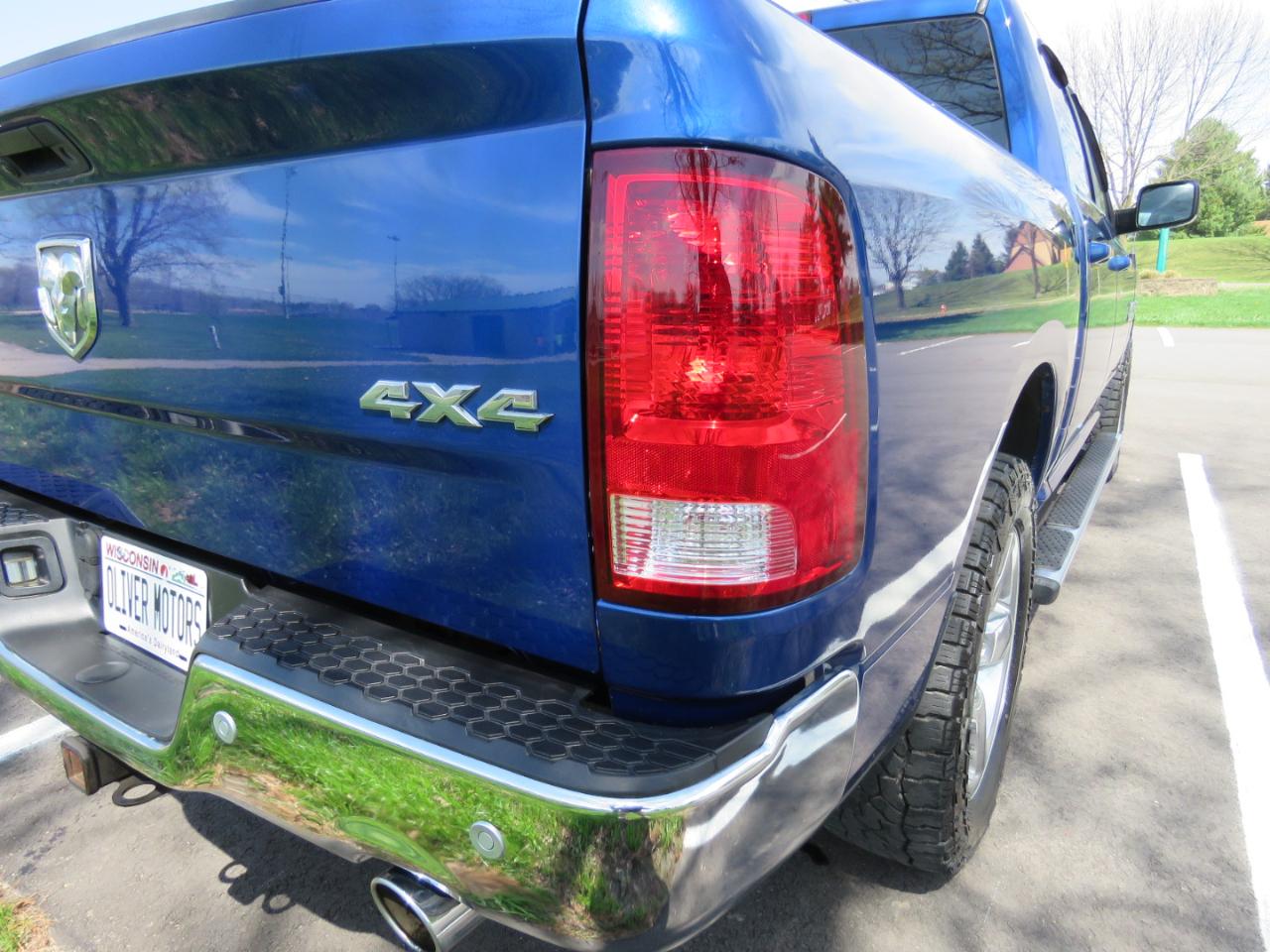 RAM 1500 Big Horn Crew Cab SWB 4WD 2017