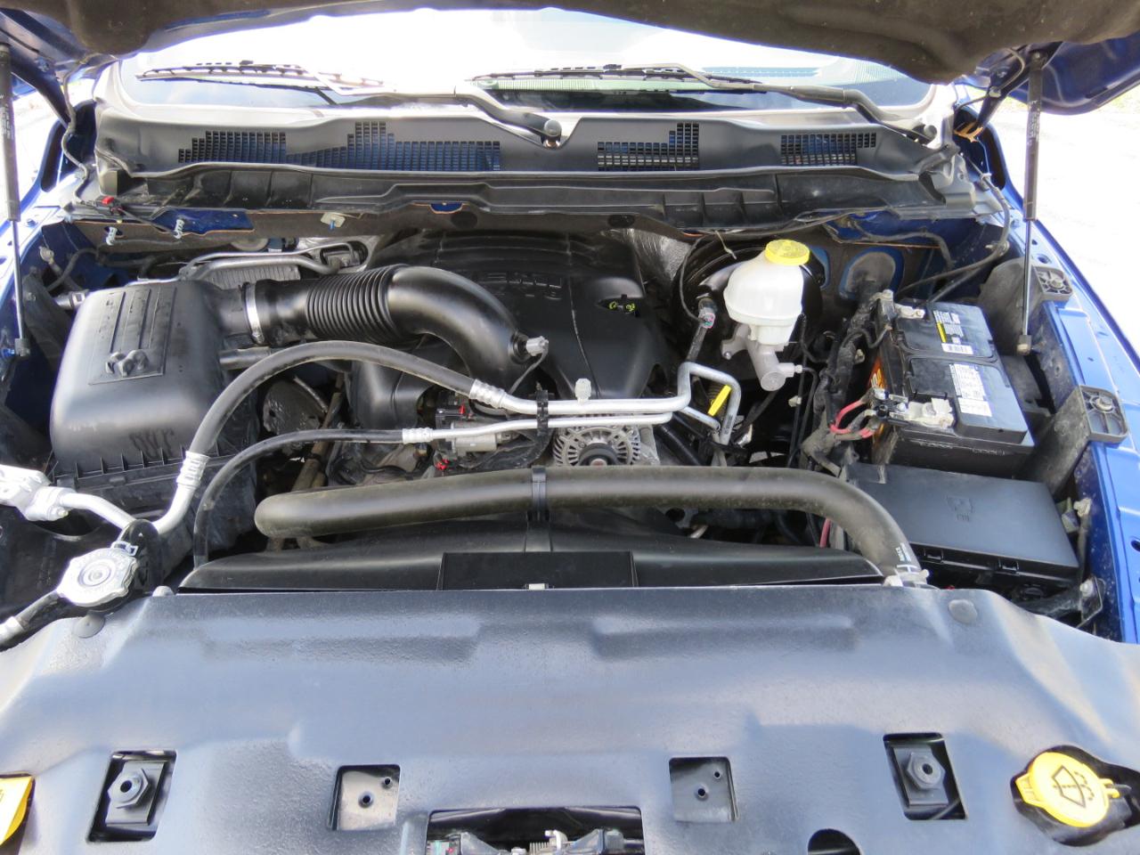 RAM 1500 Big Horn Crew Cab SWB 4WD 2017