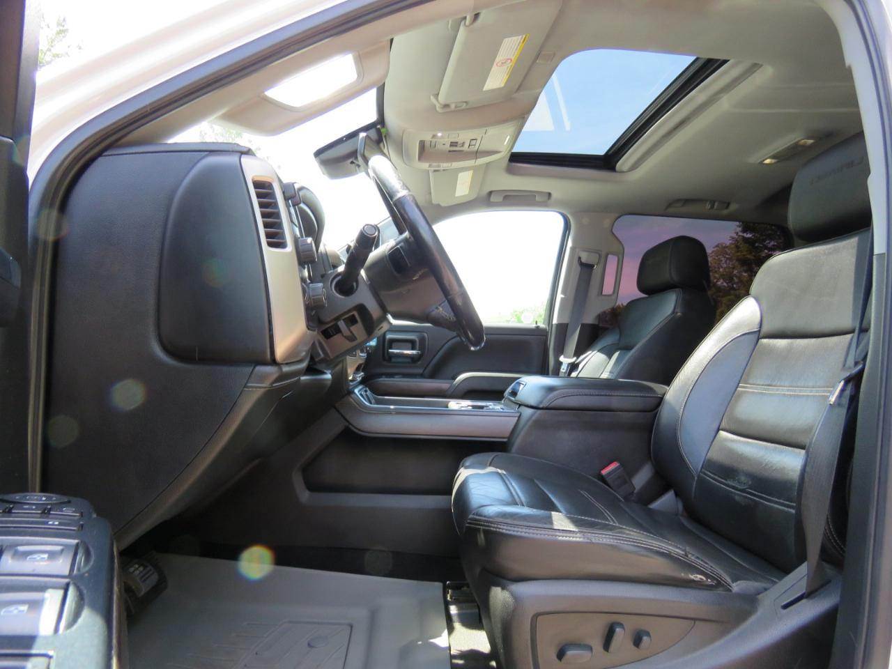 GMC Sierra 3500HD Denali Crew Cab 4WD 2018