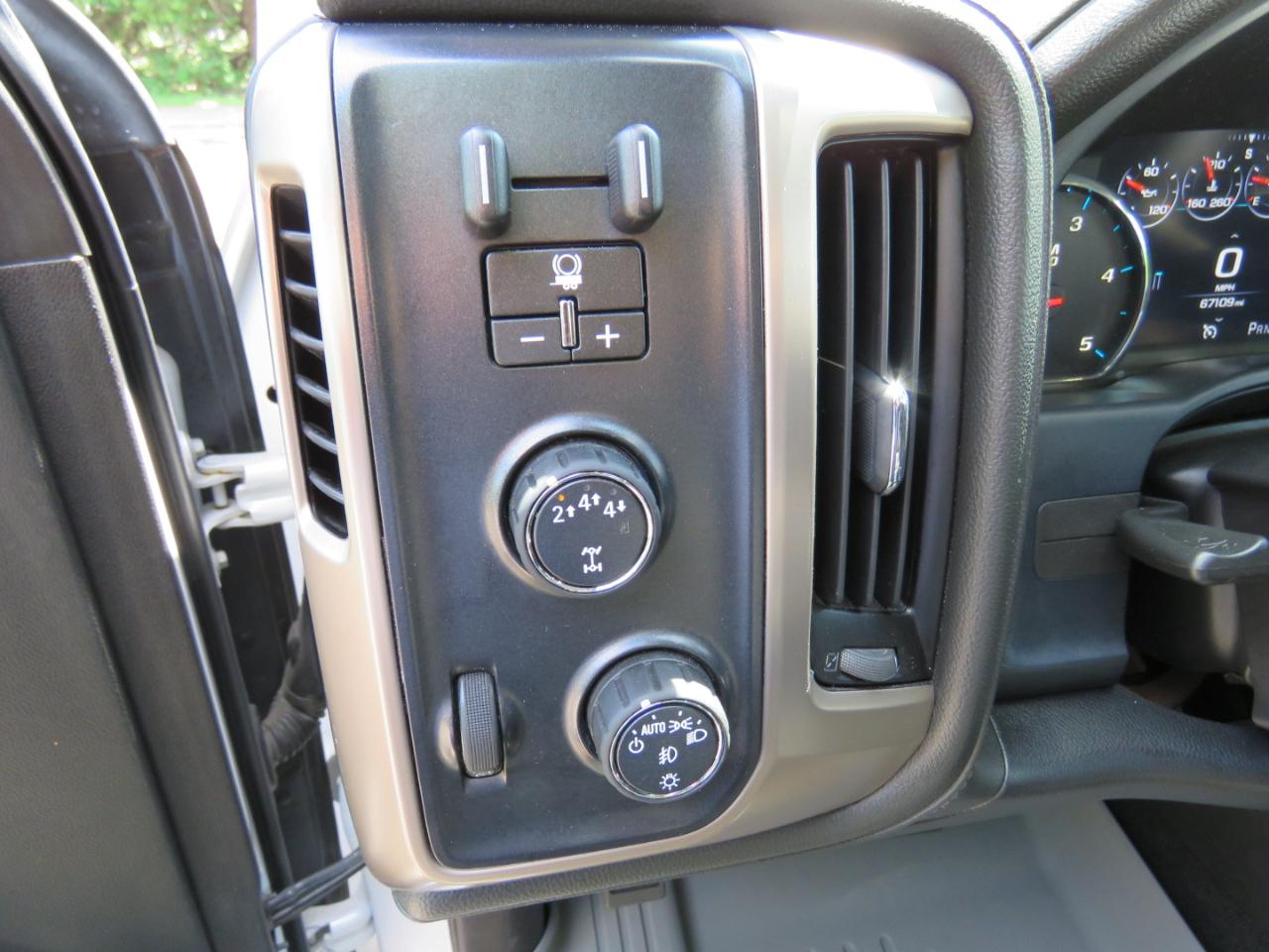 GMC Sierra 3500HD Denali Crew Cab 4WD 2018