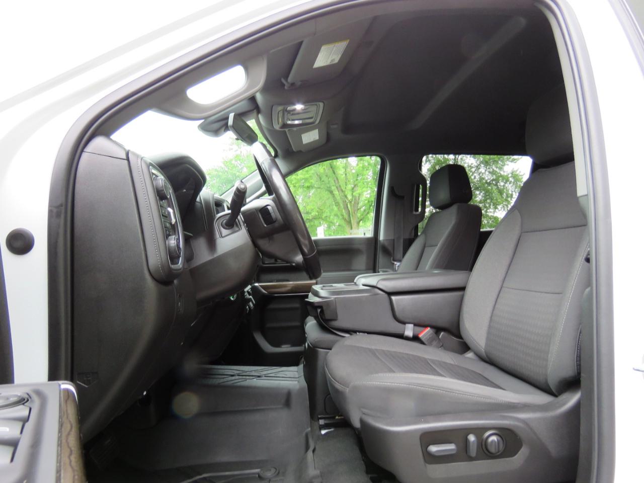 Chevrolet Silverado 1500 LT Crew Cab 4WD 2021