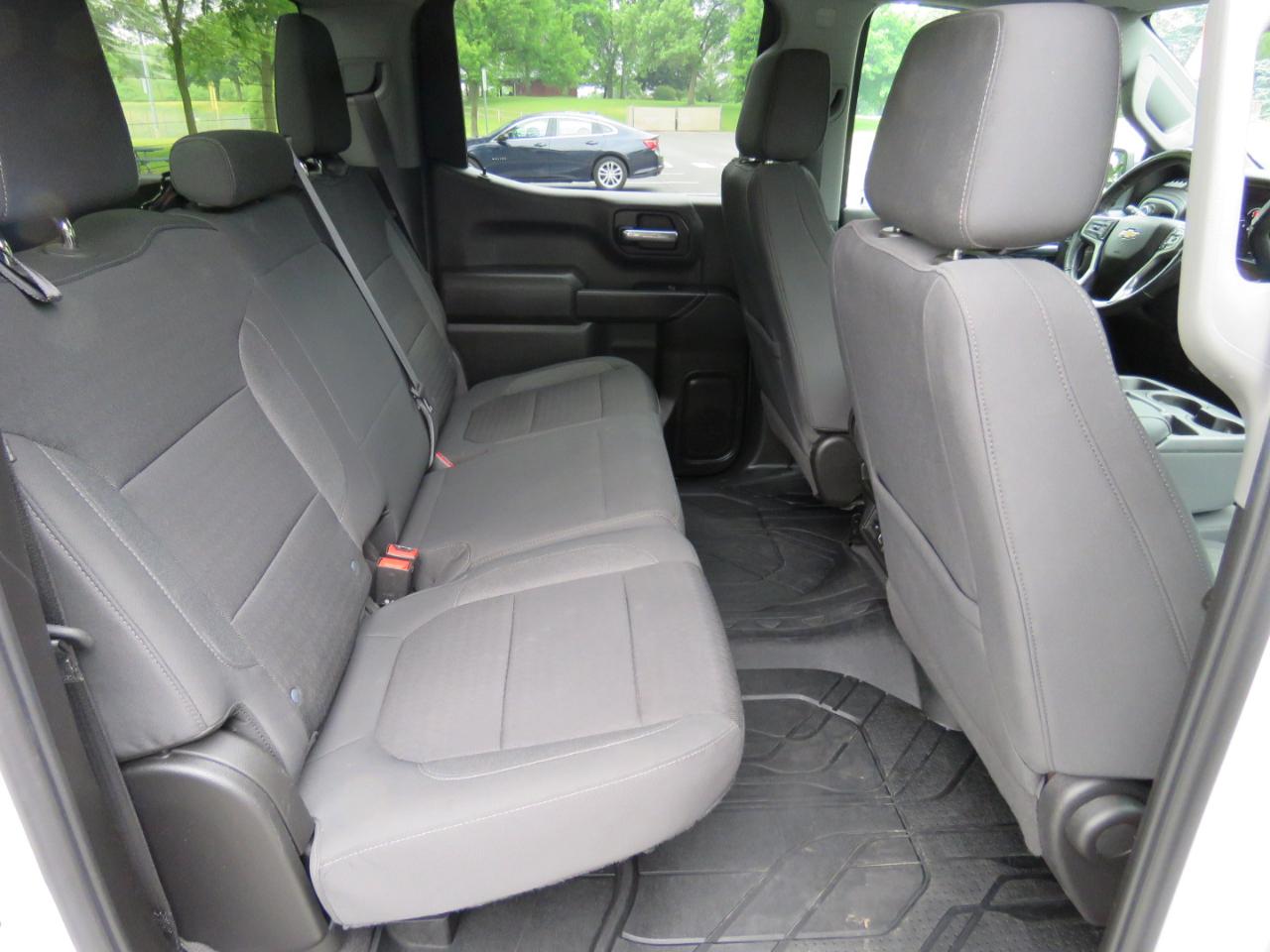 Chevrolet Silverado 1500 LT Crew Cab 4WD 2021
