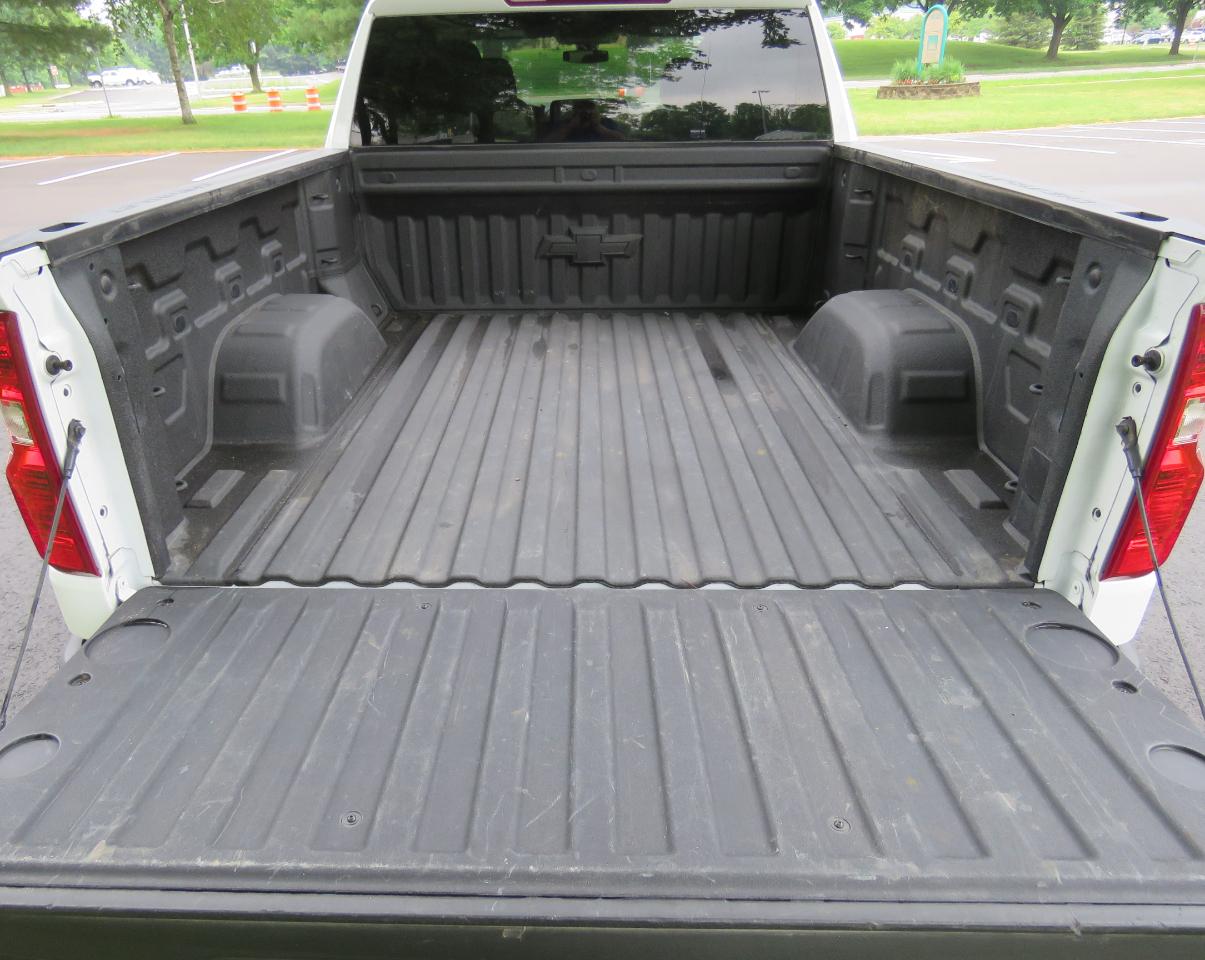 Chevrolet Silverado 1500 LT Crew Cab 4WD 2021
